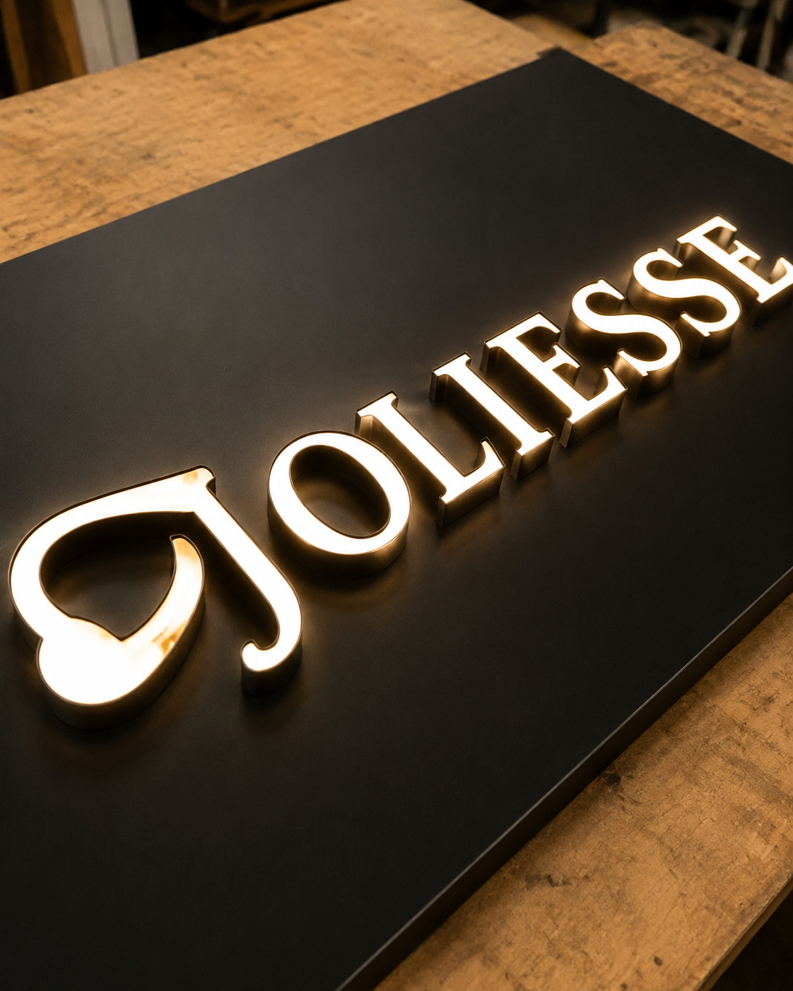 JOLIESSE Işıklı Tabela Uygulaması